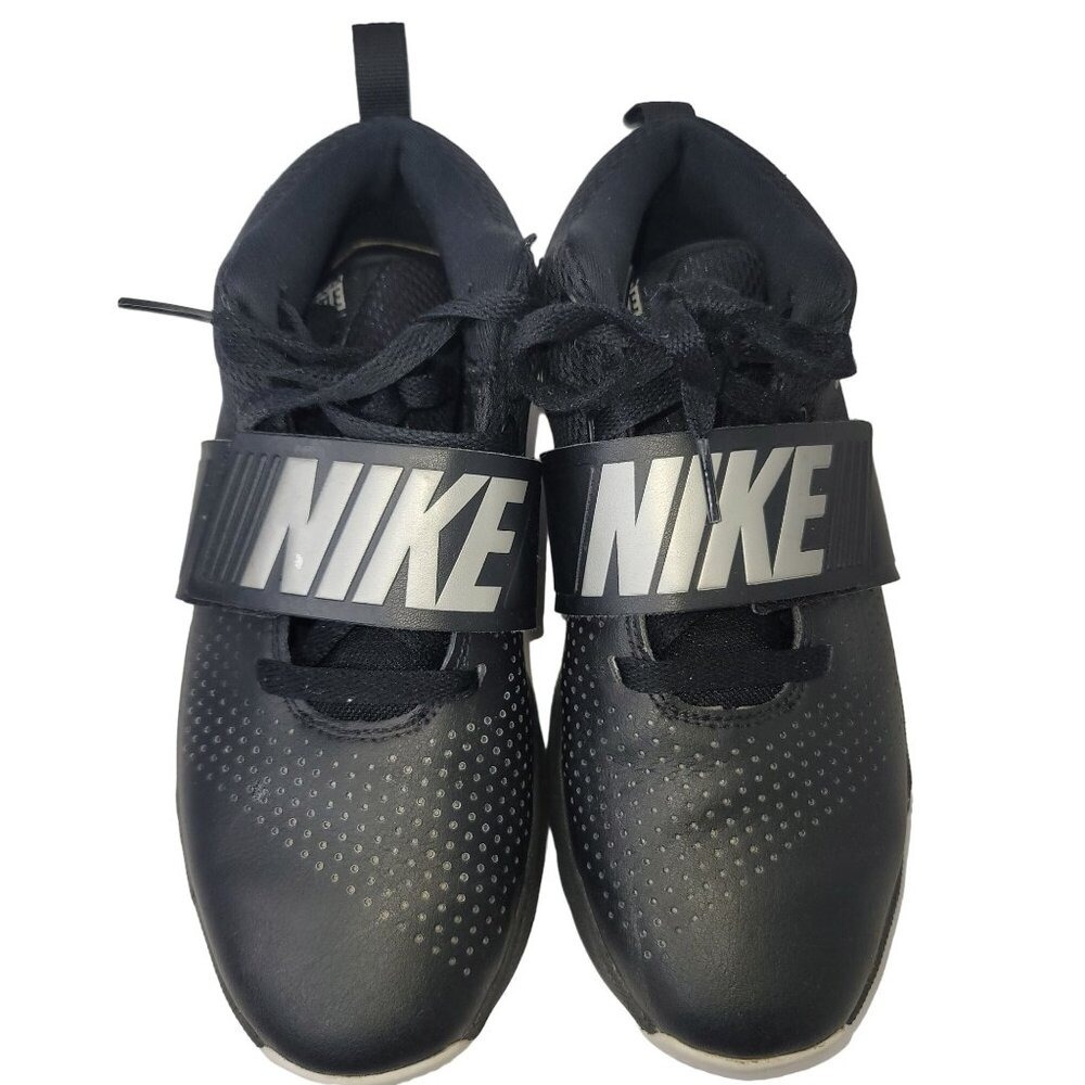 Nike Team Hustle Basketball Youth 6.5 Black Sporty Athletic Sneakers Streetwear